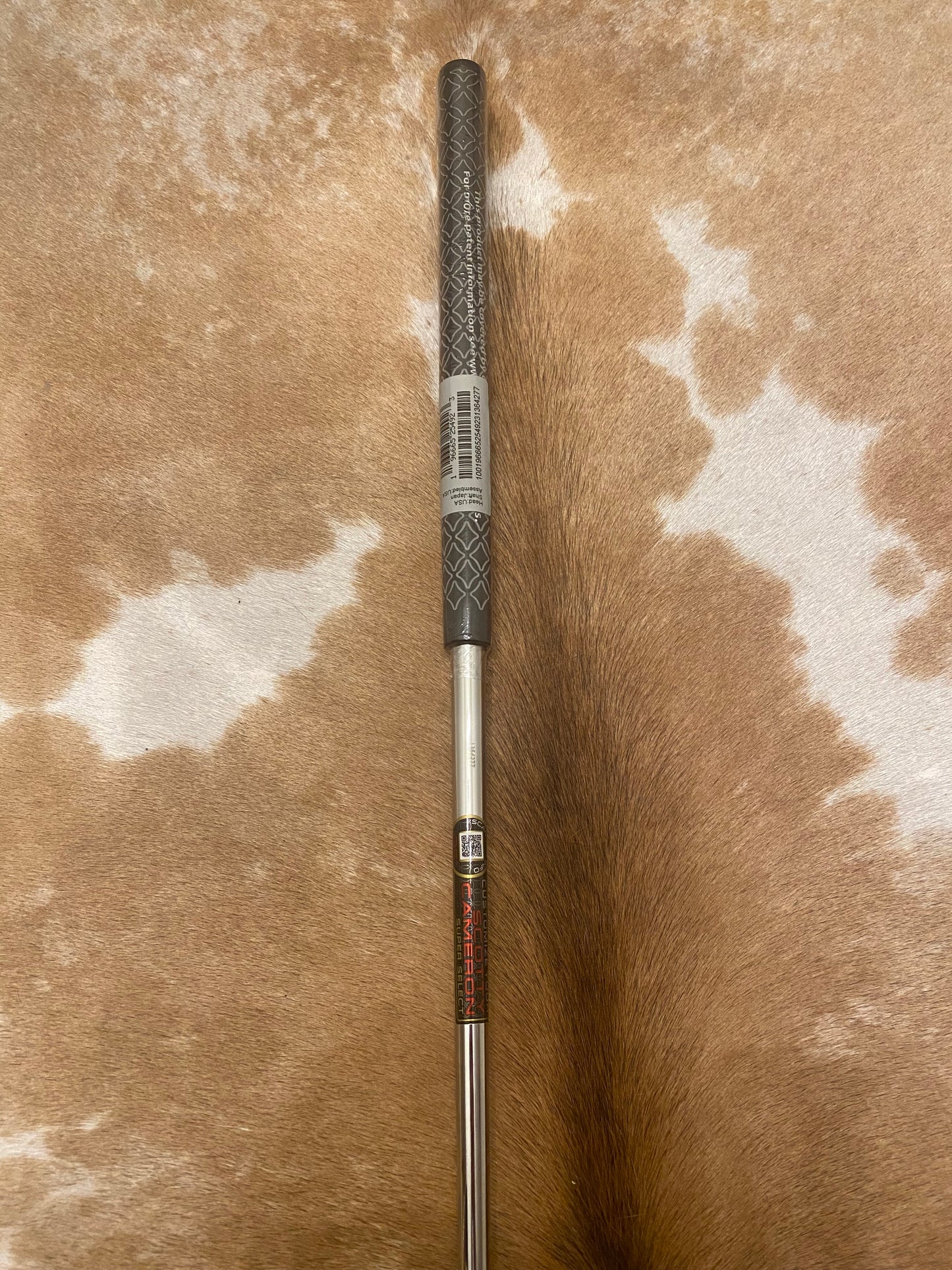 Scotty Cameron .355 Shaft + SUPER SELECT Red & Black Pistolini Plus Grip