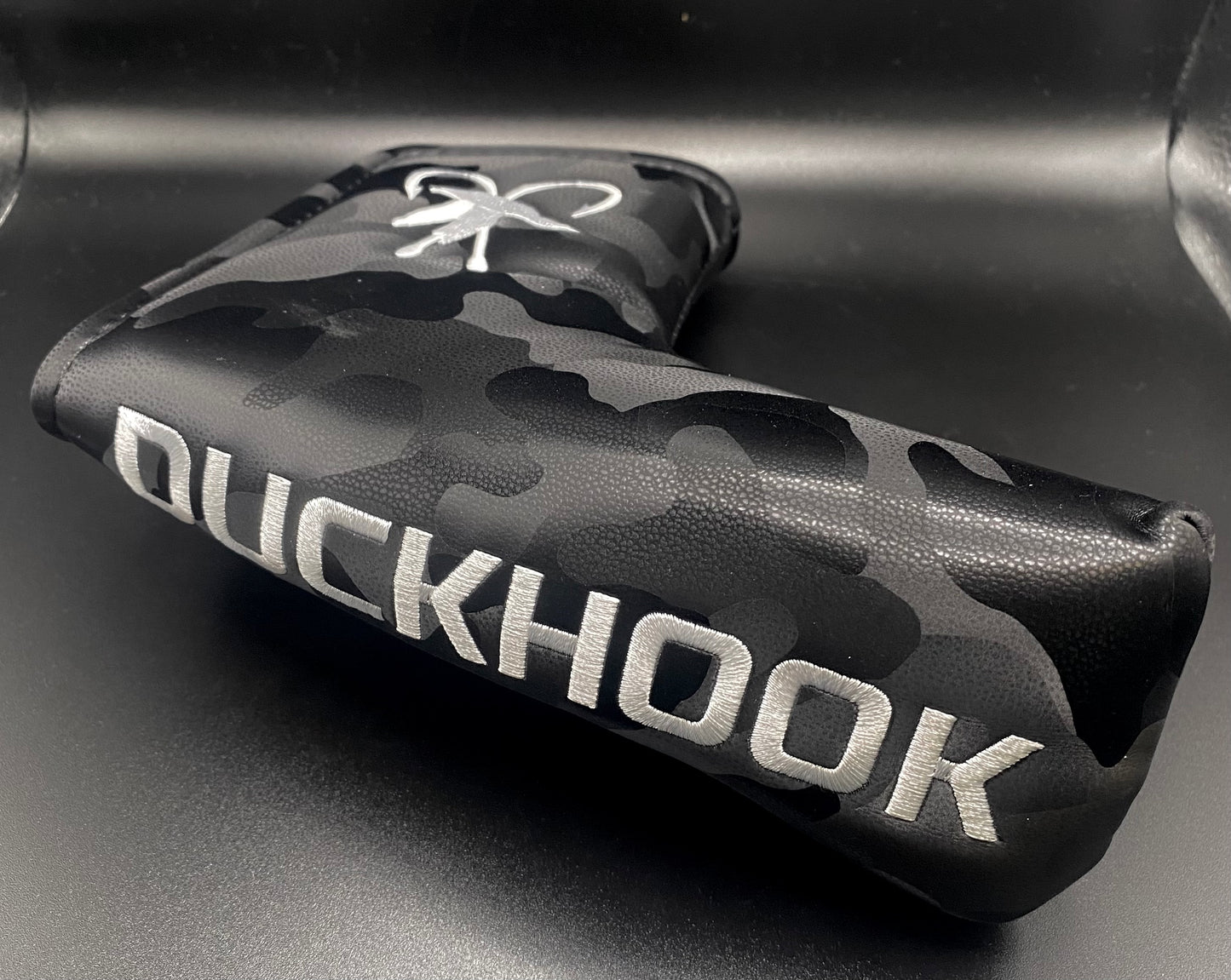 Duckhook Blade Headcover